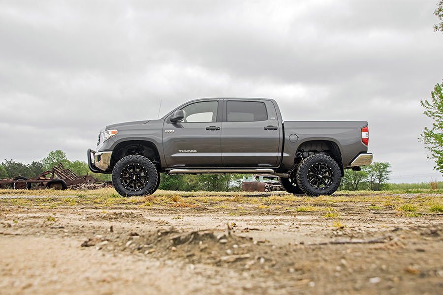 6 Inch Toyota Suspension Lift Kit w/Vertex Coilovers & V2 Shocks 07-15 Tundra Rough Country