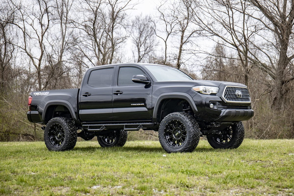 6.0 Inch Toyota Suspension Lift Kit w/ Vertex Shocks (16-20 Tacoma 4WD/2WD) Rough Country