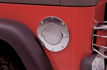 Load image into Gallery viewer, Rampage Fuel Caps Rampage 2007-2018 Jeep Wrangler(JK) Billet Style Gas Cover - Polished