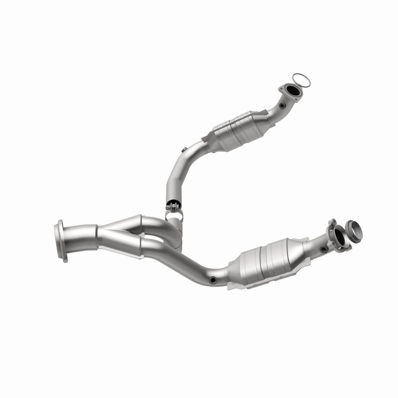 Magnaflow Catalytic Converter Direct Fit MagnaFlow Conv DF 07-08 Escalade 6.2 Driver Side OEM