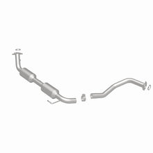 Load image into Gallery viewer, Magnaflow Catalytic Converter Direct Fit MagnaFlow Conv DF 8/08-09 Toyota Tundra 5.7L Driver Side