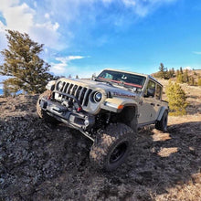 Load image into Gallery viewer, ORACLE Lighting Headlights Oracle Jeep Wrangler JL Oculus Bi-LED Projector Headlights- Graphite Metallic - 5500K SEE WARRANTY