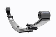 Load image into Gallery viewer, Front Leaf Springs 4 Inch Lift Pair 00-05 Ford Excursion/99-04 Super Duty Rough Country