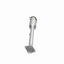 Load image into Gallery viewer, Magnaflow Catalytic Converter Direct Fit Magnaflow Conv DF 11-15 Frontier 4 Underbody