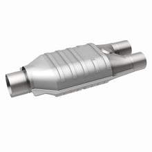 Load image into Gallery viewer, Magnaflow Catalytic Converter Universal MagnaFlow Conv Univ 2.5/2 S/D FED