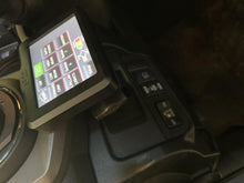 Load image into Gallery viewer, Touchscreen or HD Mounting Panel for 16 - 19 Toyota Tacoma sPods