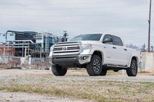 Load image into Gallery viewer, 2.5-3 Inch Leveling Lift Kit 07-20 Tundra 2WD/4WD Rough Country