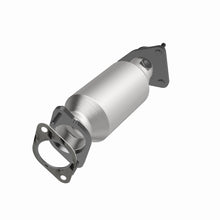 Load image into Gallery viewer, Magnaflow Catalytic Converter Direct Fit MagnaFlow Conv DF 05-15 Nissan Xterra V6 4.0L