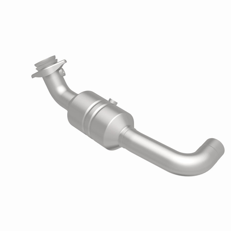 Magnaflow Catalytic Converter Direct Fit Magnaflow Conv DF 2011-2014 F-150 5.0L Underbody