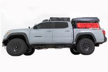 Load image into Gallery viewer, 33x12.50R17 Overlander M/T Rough Country