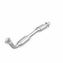 Load image into Gallery viewer, Magnaflow Catalytic Converter Direct Fit Magnaflow Conv DF 07-08 Tundra 5.7L P/S