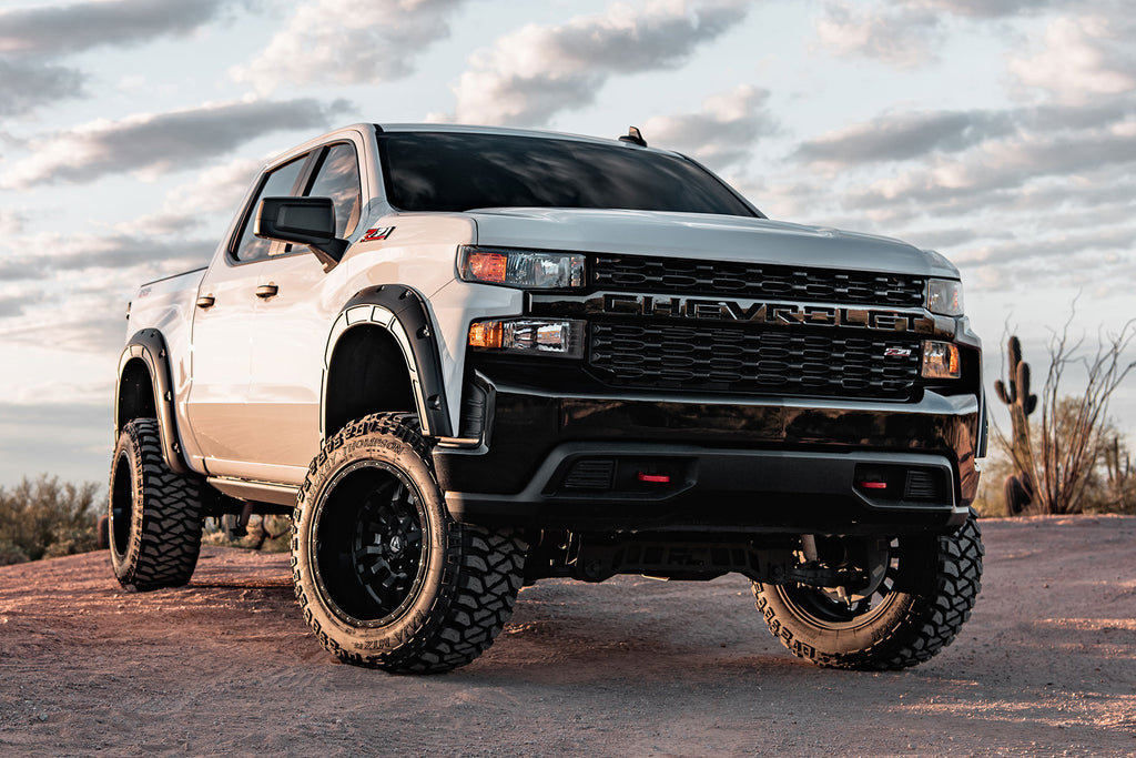 Defender Pocket Fender Flares Flat Black Chevy Silverado 1500 2WD/4WD (19-23) Rough Country