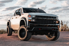 Load image into Gallery viewer, Defender Pocket Fender Flares Flat Black Chevy Silverado 1500 2WD/4WD (19-23) Rough Country
