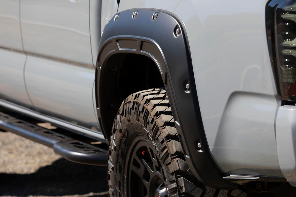 Defender Pocket Fender Flare Super White Toyota Tacoma (16-23) Rough Country