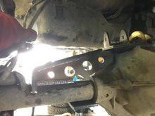 Load image into Gallery viewer, Jeep Grand Cherokee Rear Axle Truss 1999-2004 WJ Clayton Off Road