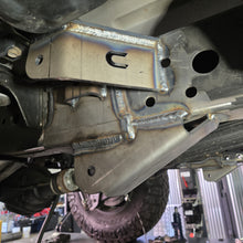 Load image into Gallery viewer, Jeep Wrangler Rear Long Arm Frame Brackets 2018+ JL Clayton Off Road