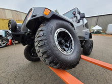 Load image into Gallery viewer, Jeep Wrangler 4.0 Inch Premium Short Arm Lift Kit 1997-2006 TJ/LJ Clayton Off Road