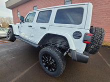 Load image into Gallery viewer, Jeep Wrangler 4XE 1.5 Inch Premium Lift Kit 2021+ JL Clayton Off Road