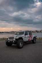Load image into Gallery viewer, Jeep Gladiator 1.5 Inch Leveling Kit For 2020-Present Jeep JT Clayton Offroad