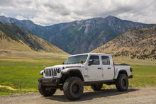 Load image into Gallery viewer, Jeep Gladiator 2.5 Inch Premium Lift Kit 2020+ JT Clayton Off Road