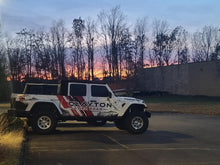 Load image into Gallery viewer, Jeep Gladiator Diesel 2.5 Inch Premium Lift Kit 2021-2023 JT Clayton Off Road