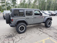 Load image into Gallery viewer, Jeep Wrangler 2.5 Inch Overland Plus Lift Kit 2018+ JL Clayton Off Road