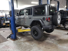 Load image into Gallery viewer, Jeep Wrangler 3.5 Inch Overland Plus Lift Kit 2018+ JL Clayton Off Road