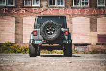 Load image into Gallery viewer, Jeep Wrangler 3.5 Inch Overland Plus Lift Kit 2018+ JL Clayton Off Road