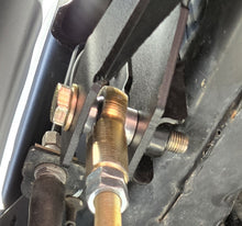 Load image into Gallery viewer, Jeep Gladiator Adjustable Rear Sway Bar End Links 2020+ JT Clayton Off Road