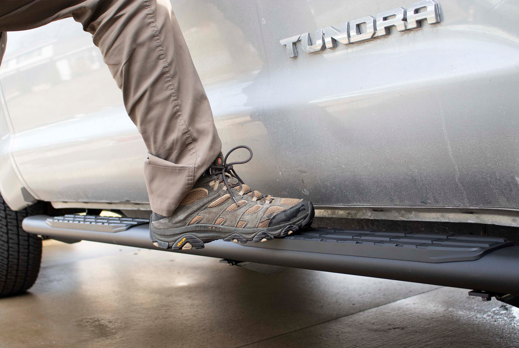 Fishbone Offroad Side Steps 07-21 Tundra Crew Cab 5 Inch Oval Side Steps Fishbone Offroad - FB21387