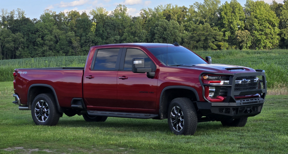 FT Front Bumper Extreme For 2024-2026 Silverado 2500/3500 HD Sensor Cutouts Fog Cutouts Receiver With Mesh Grill With Camera Harness Gloss Black Powdercoat Bodyguard Bumpers