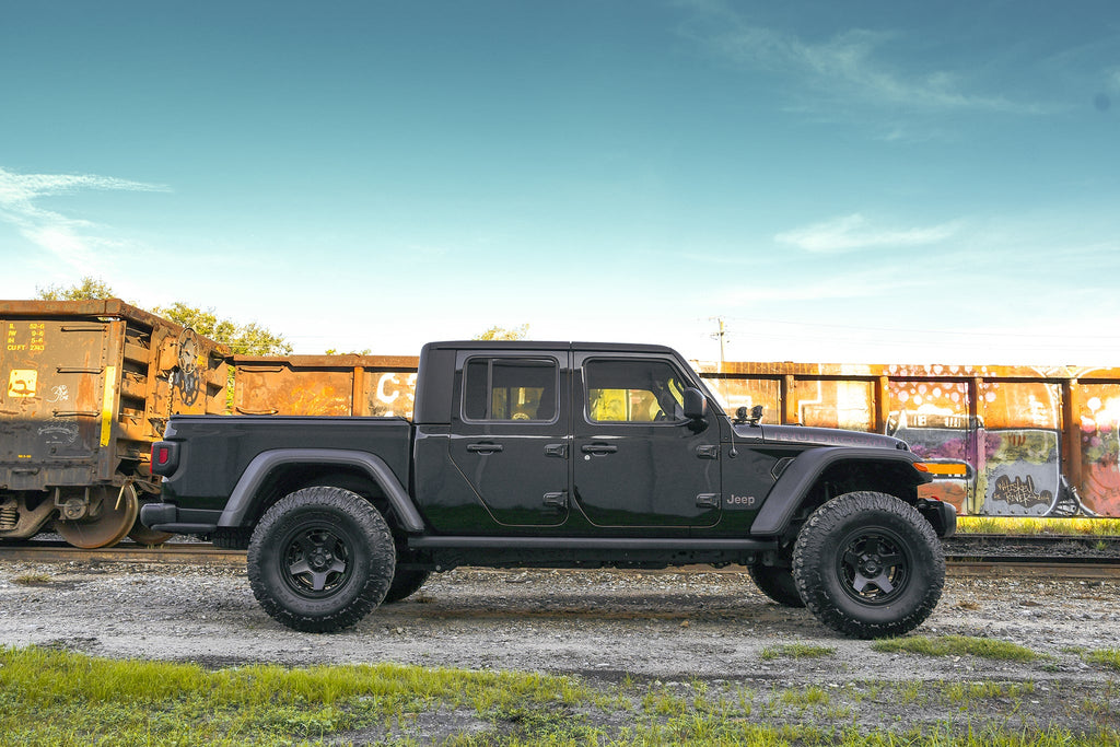 Atlas | Satin Black