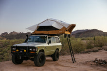 Load image into Gallery viewer, Vagabond XL 2.0 Rooftop Tent