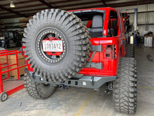 Load image into Gallery viewer, Jeep JL Tire Carrier 18 + Wrangler JL Up To 40 Inch Tire Motobilt