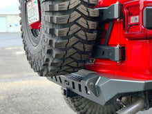 Load image into Gallery viewer, Jeep JL Tire Carrier 18 + Wrangler JL Up To 40 Inch Tire Motobilt