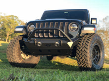 Load image into Gallery viewer, Jeep JL/Gladiator Front Bumper W/Stinger/Skid Plate 18+ Wrangler JL/Gladiator The Hammer Series Motobilt