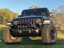 Load image into Gallery viewer, Jeep JL/Gladiator Front Bumper W/Stinger/Skid Plate 18+ Wrangler JL/Gladiator The Hammer Series Motobilt