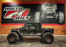 Load image into Gallery viewer, Bobbed Replacement Bed for Jeep Gladiator Motobilt