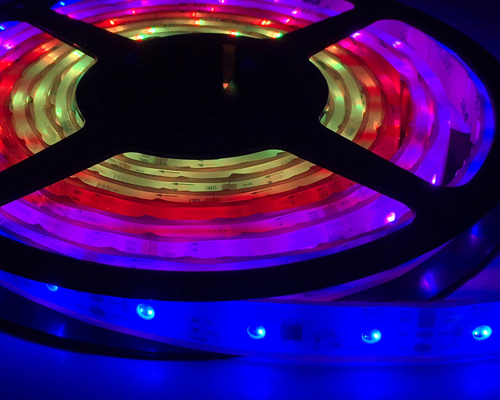 Quake LED Auxiliary Light LED Strip Light HD RGB 16 Feet No Controller - QSL491