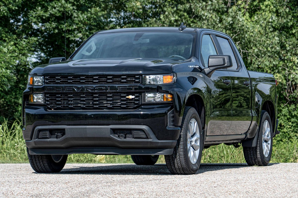 1 Inch - 1.5 Inch Lowering Shackles 19-20 Silverado/Sierra 1500 Rough Country