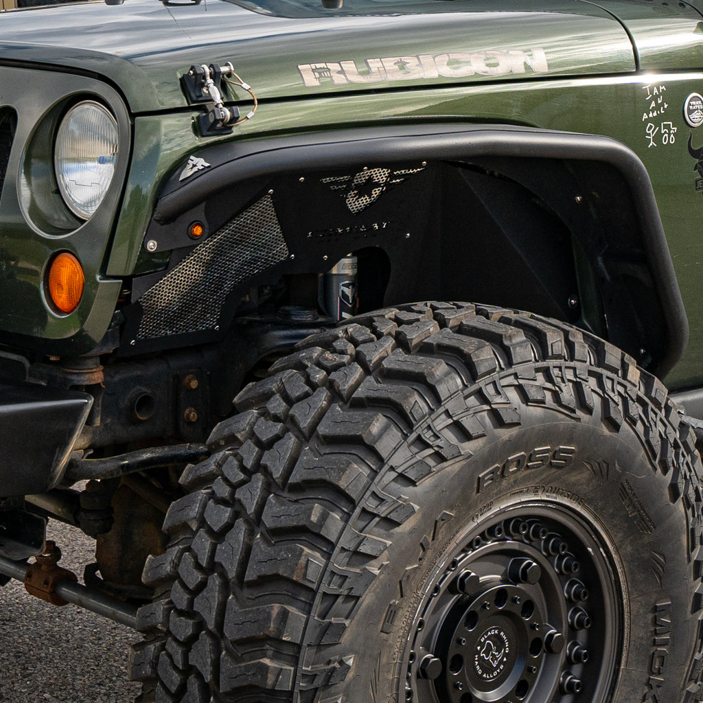 15-1076-Full-Assault-Fenders-Front-Jeep-JK-2OV.jpg