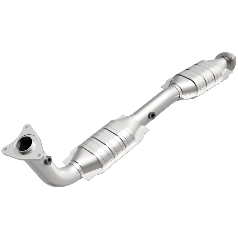 Magnaflow Catalytic Converter Direct Fit Magnaflow Conv DF 07-08 Tundra 5.7L P/S