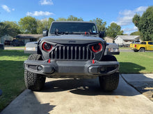 Load image into Gallery viewer, ORACLE Lighting Headlights Oracle Oculus Bi-LED Projector Headlights for Jeep JL/Gladiator JT - w/ BC1 Controller SEE WARRANTY