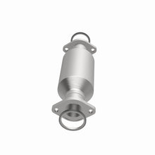 Load image into Gallery viewer, Magnaflow Catalytic Converter Direct Fit MagnaFlow Conv Chevrolet-Geo-Toyota 12.5X6.5X