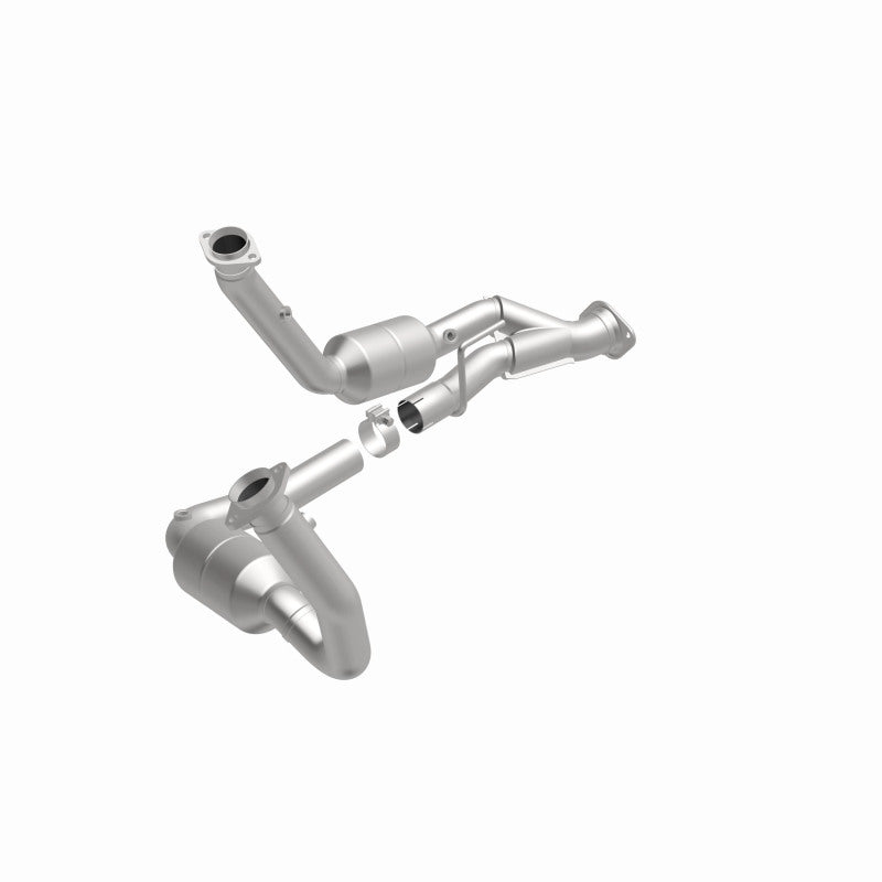 Magnaflow Catalytic Converter Direct Fit MagnaFlow Conv DF 06-07 Jeep Commander / 05-10 Grand Cherokee 5.7L Y-Pipe Assy (49 State)