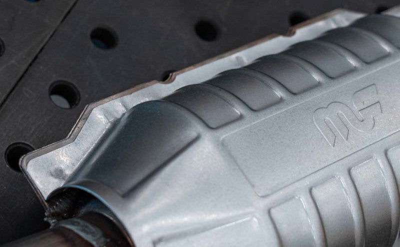 Magnaflow Catalytic Converter Universal MagnaFlow Conv Univ Mf 3