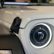Load image into Gallery viewer, ORACLE Lighting Headlights Oracle Jeep JL/Gladiator JT Oculus Bi-LED Projector Headlights - Amber/White Switchback SEE WARRANTY