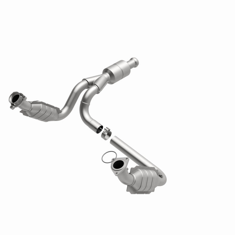 Magnaflow Catalytic Converter Direct Fit MagnaFlow Conv DF 09-13 Chevy Avalanche 5.3L