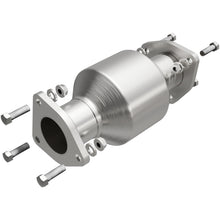 Load image into Gallery viewer, Magnaflow Catalytic Converter Direct Fit Magnaflow Conv DF 08-09 Accord 3.5L rear