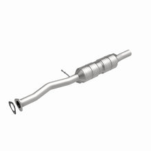 Load image into Gallery viewer, Magnaflow Catalytic Converter Direct Fit MagnaFlow Conv DF 00-01 Excursion With 5.4L A